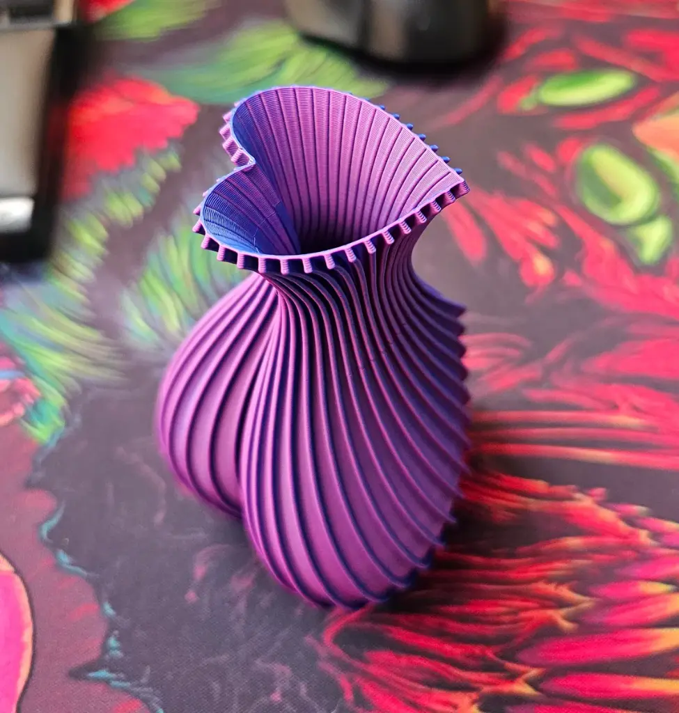 Heart Vase - Love Vase