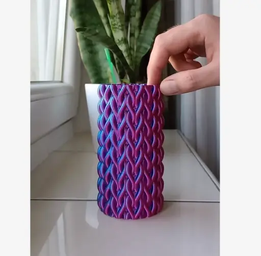 [Knitted Vase Coarse (vase mode)] إناء زهور راقٍ
