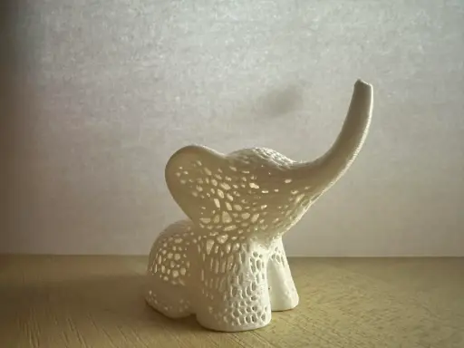 [Voronoi Elephant] عمل زخرفي فيل